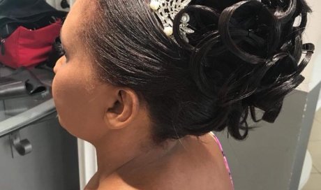 Coiffeur spécialisé en chignon de mariée à Saint-Denis 974