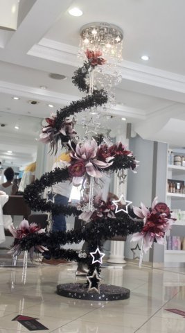 Le sapin de Noël de votre salon de coiffure à Saint-Denis de La Réunion 974